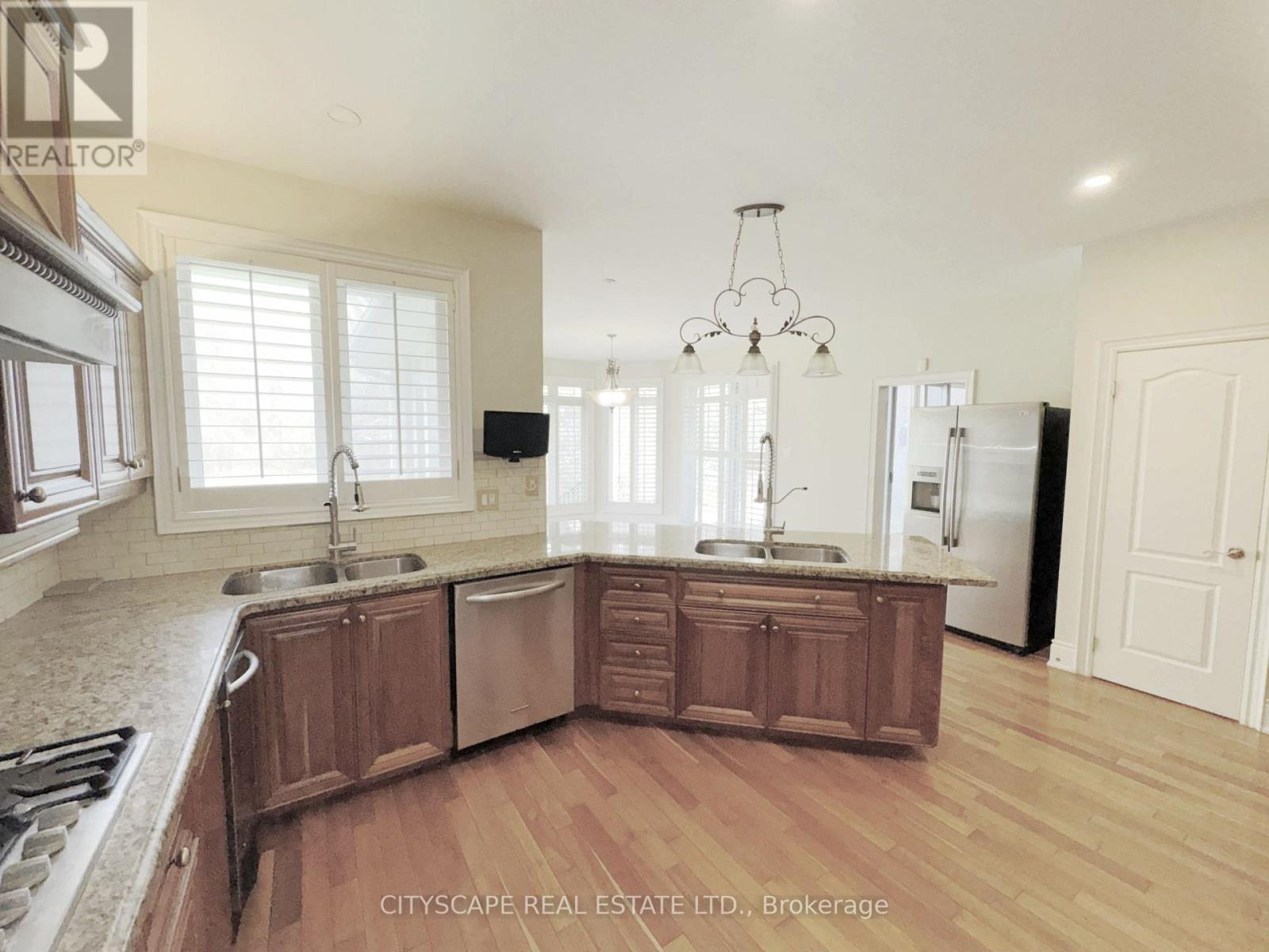369 COVENTRY HILL TRAIL - 13