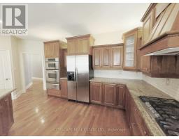 Eating area - 369 Coventry Hill Trail, Newmarket, ON L3X2A1 Photo 14