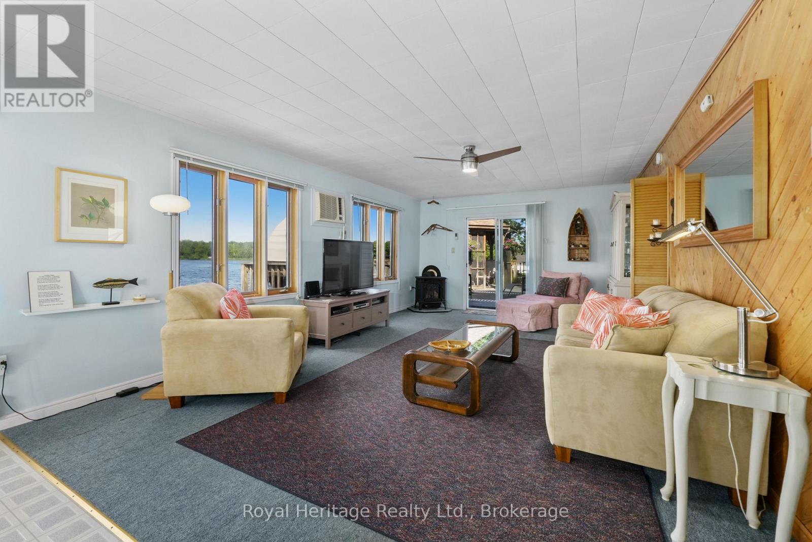 8 BRADLEY BAY ROAD - 22
