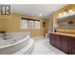 1766 Hitchcock Drive, South Frontenac, ON K0H1X0 Photo 29
