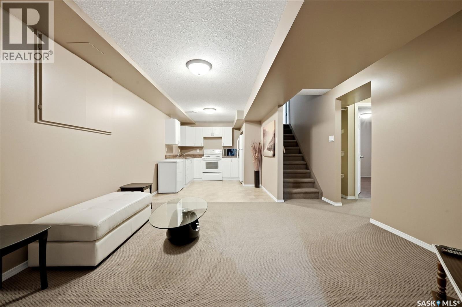 39 Bothwell CRESCENT — photo 28