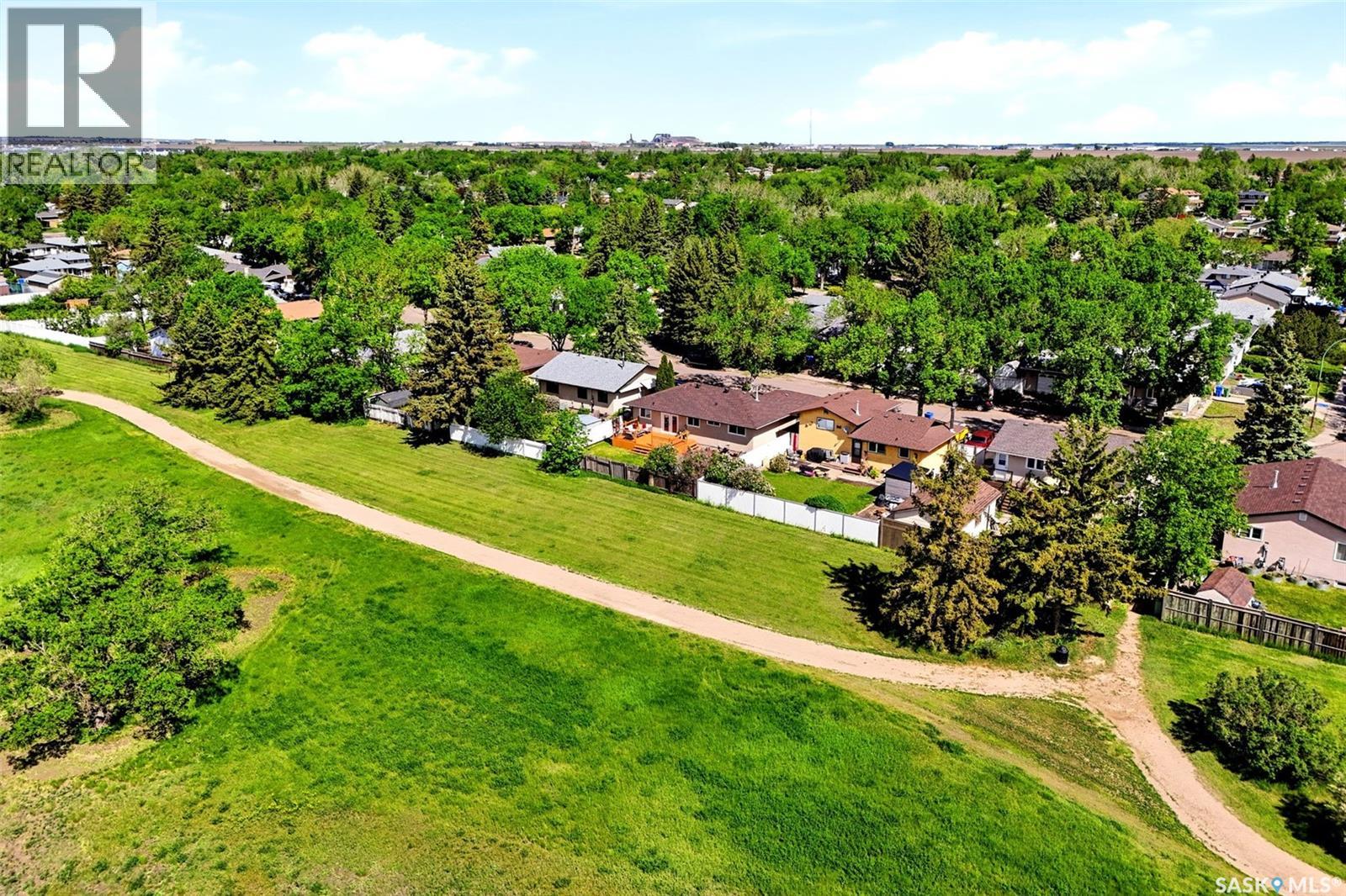 39 Bothwell CRESCENT - photo 3