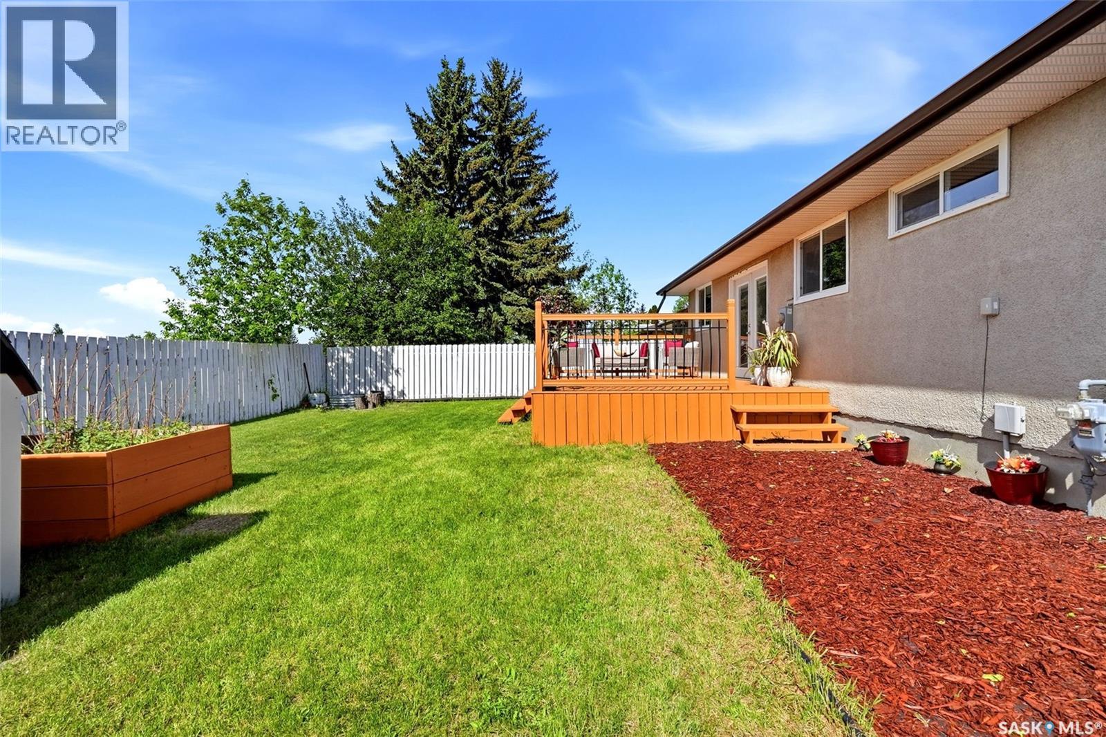 39 Bothwell CRESCENT — photo 49