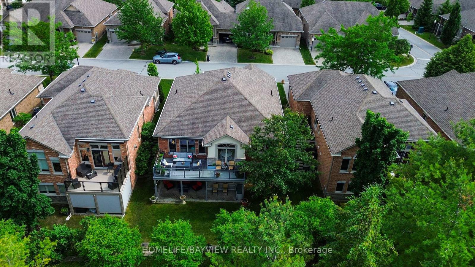 195 RIDGE WAY - 3