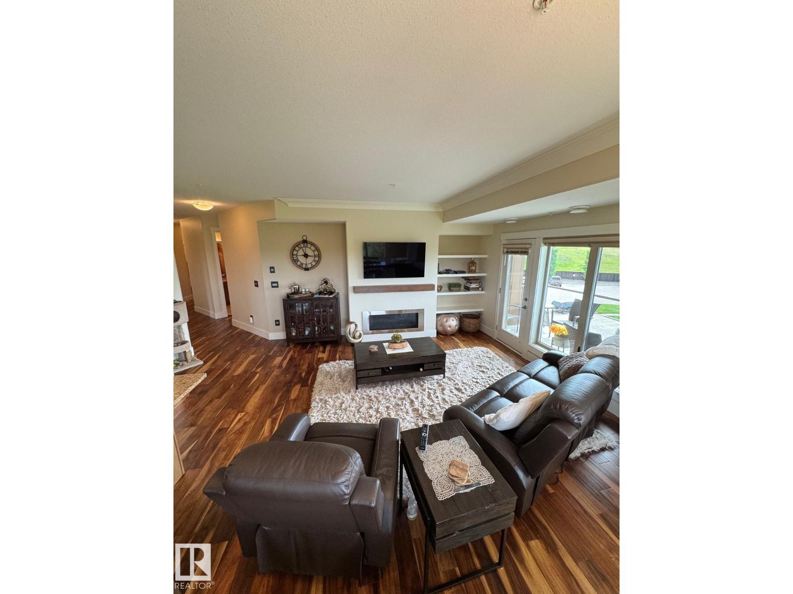 #302 5201 Brougham DR - 5