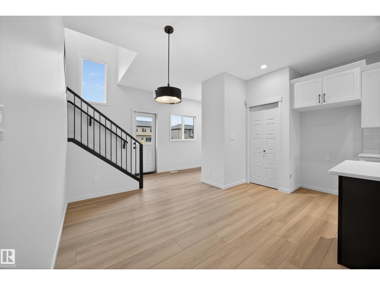 217 Wattle RD - 17