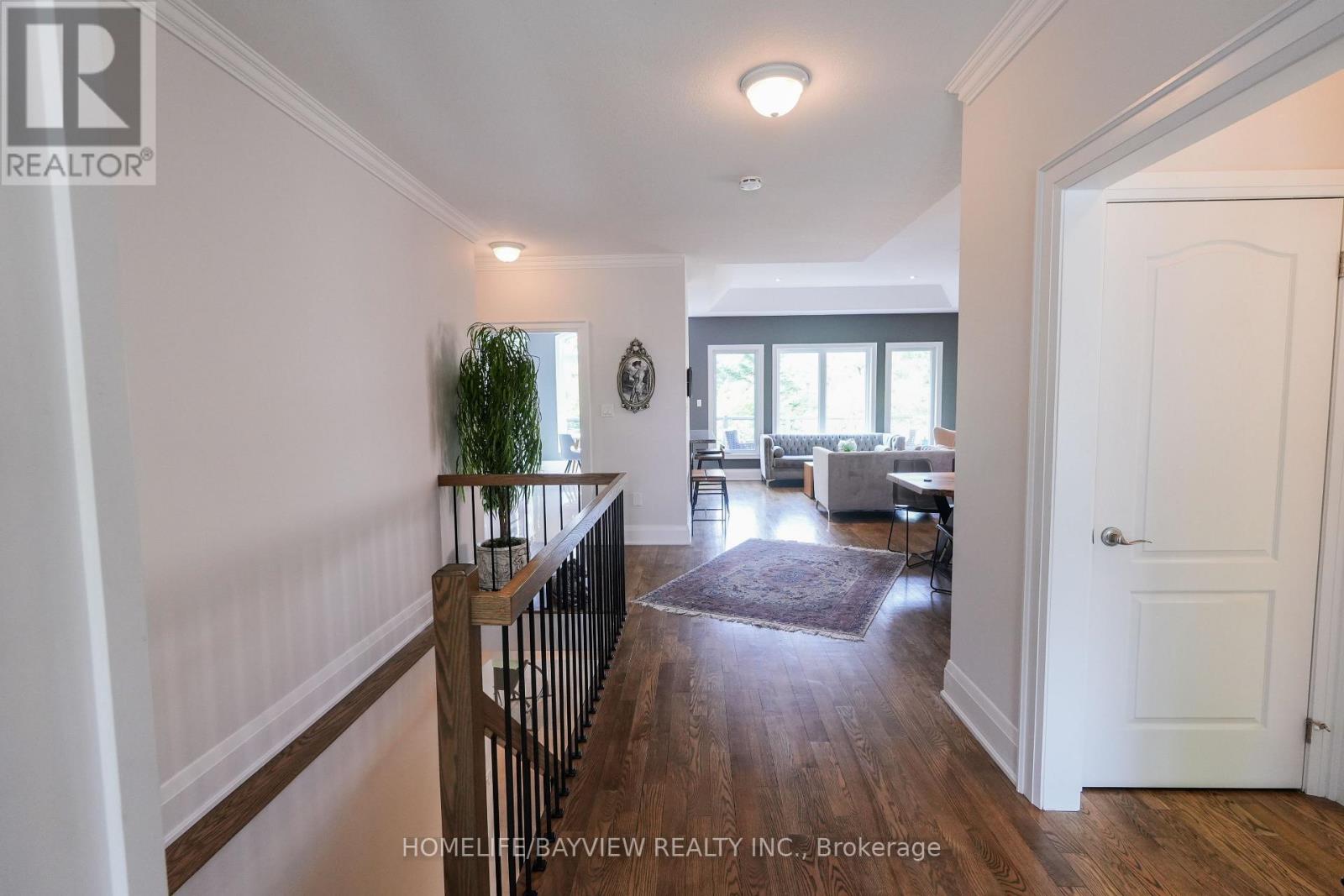 195 RIDGE WAY - 7