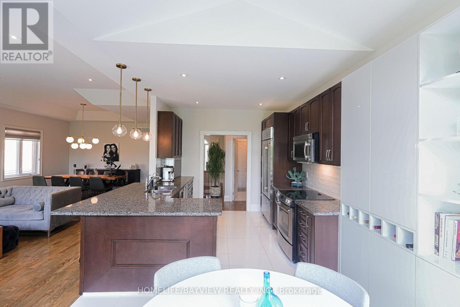 195 RIDGE WAY - 14