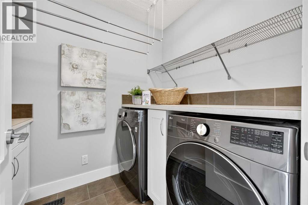 Upper Laundry
