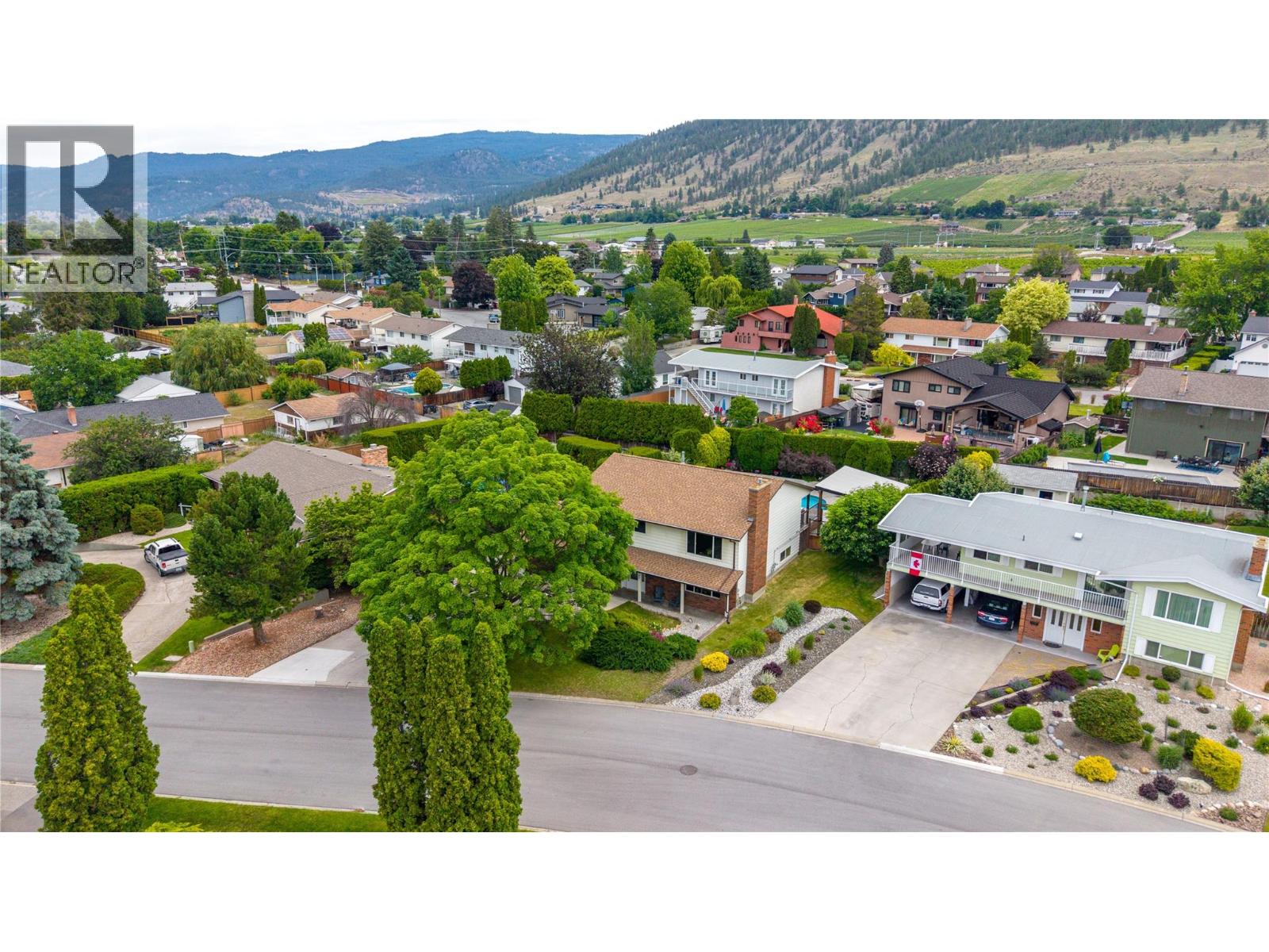 542 Truro Street, Penticton