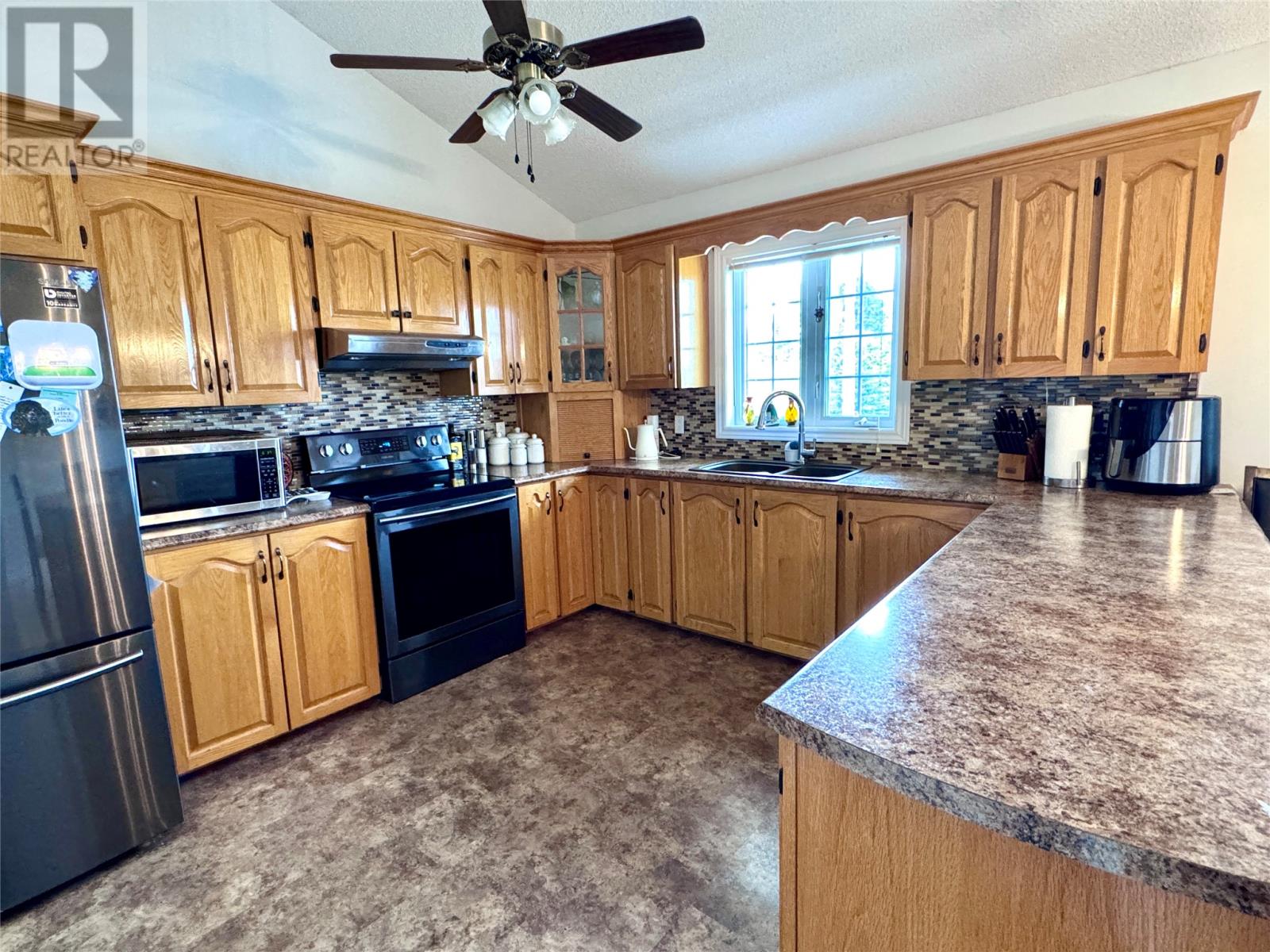 122 Bayview Road - 14