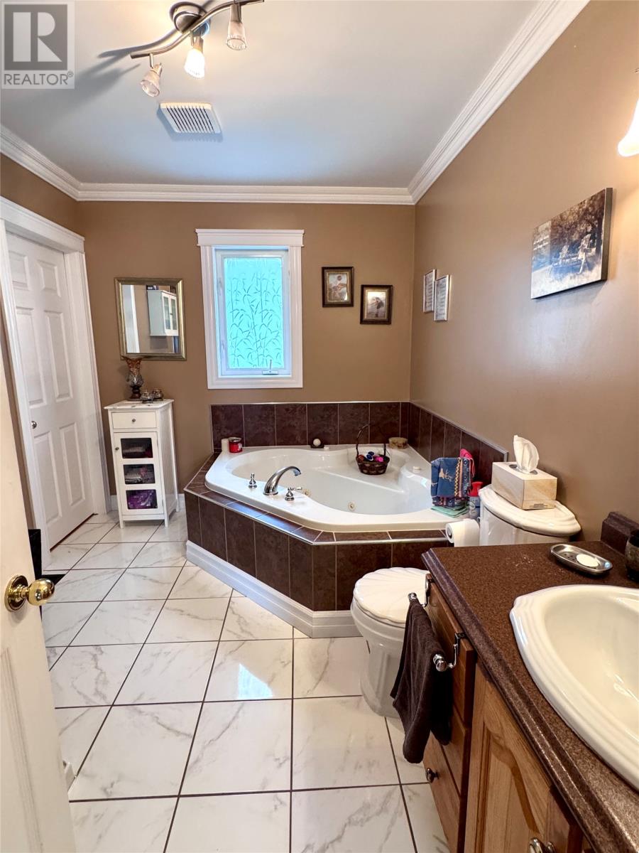 122 Bayview Road - 25