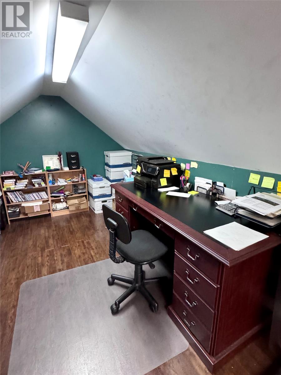 122 Bayview Road - 35