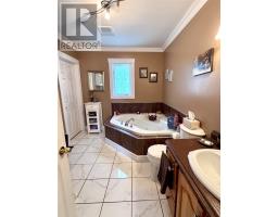 122 Bayview Road thumbnail 25