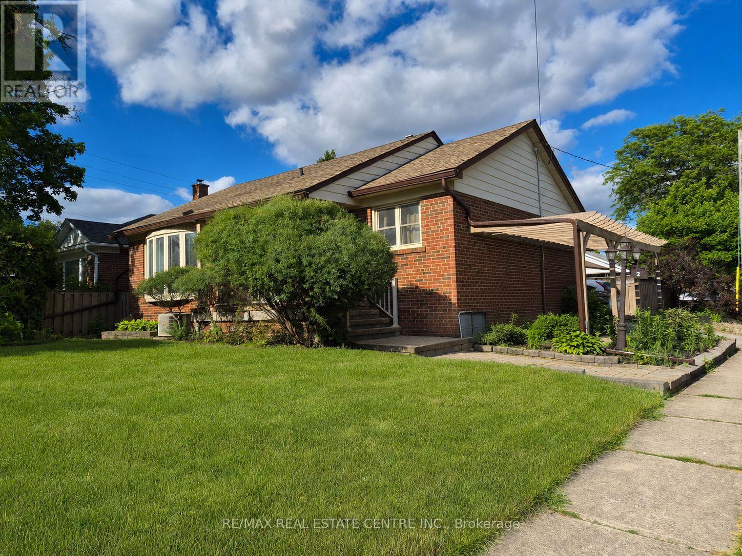2 BARD LANE - 1
