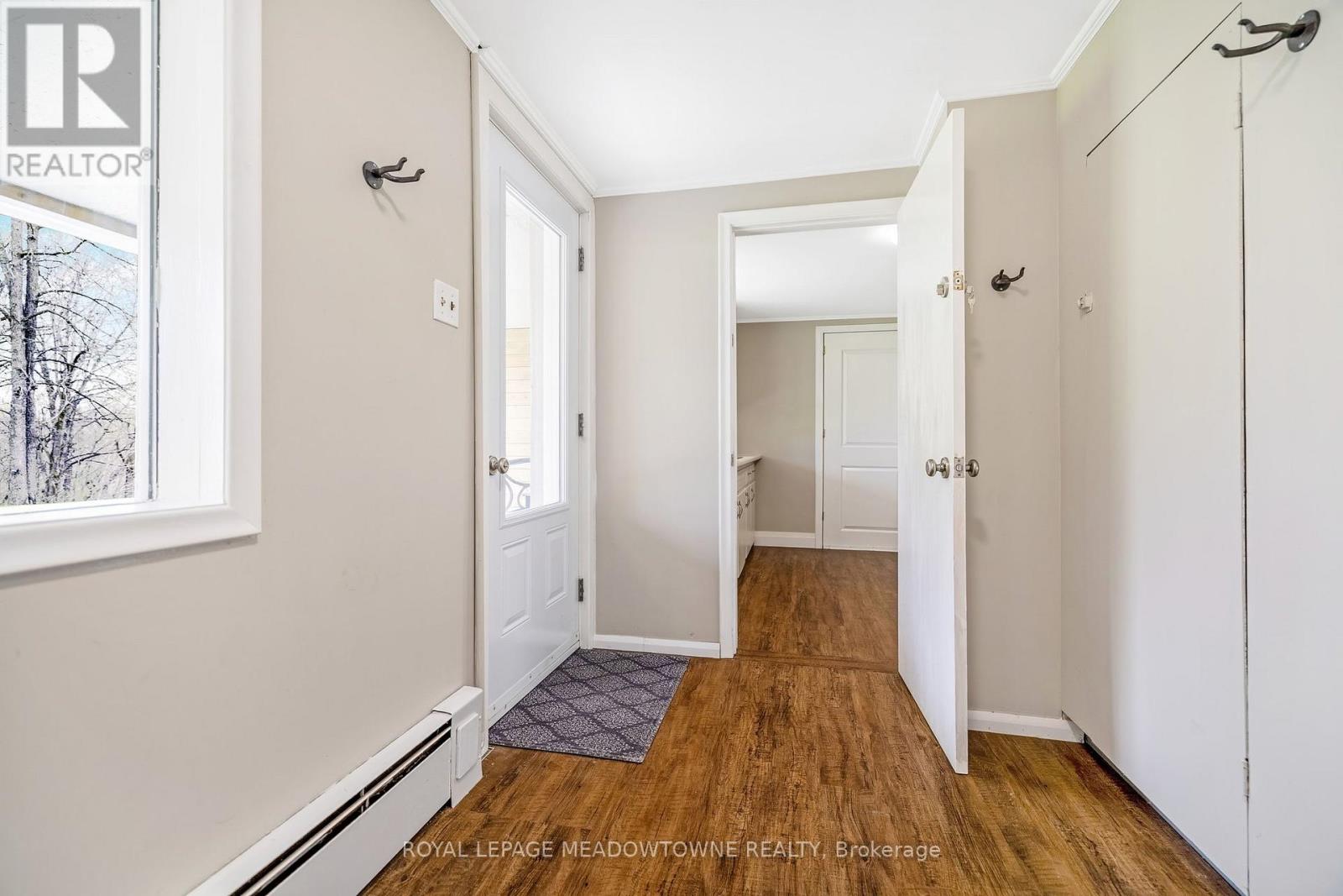 161 CONFEDERATION STREET - 30
