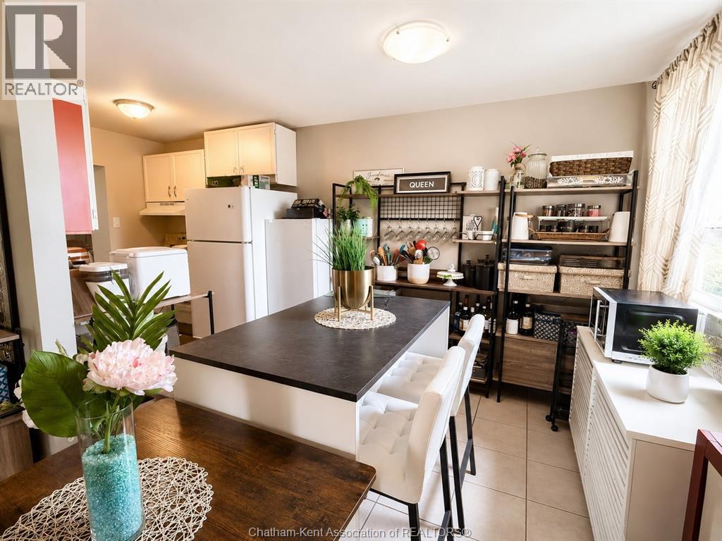 #102 276 Merritt AVENUE - Image 3