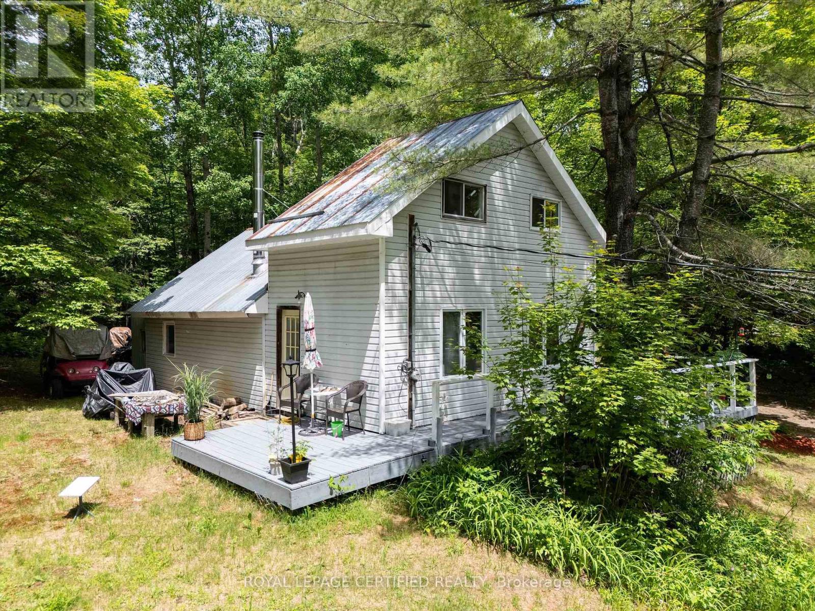 240 BRITANNIA ROAD - 1