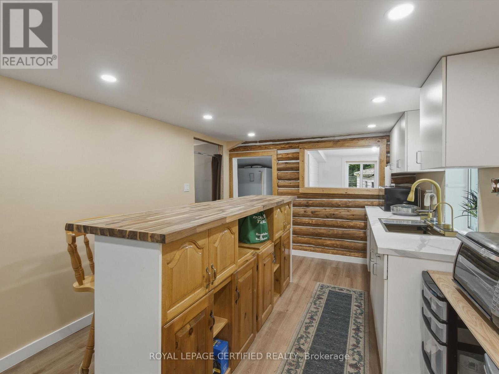 240 BRITANNIA ROAD - 15