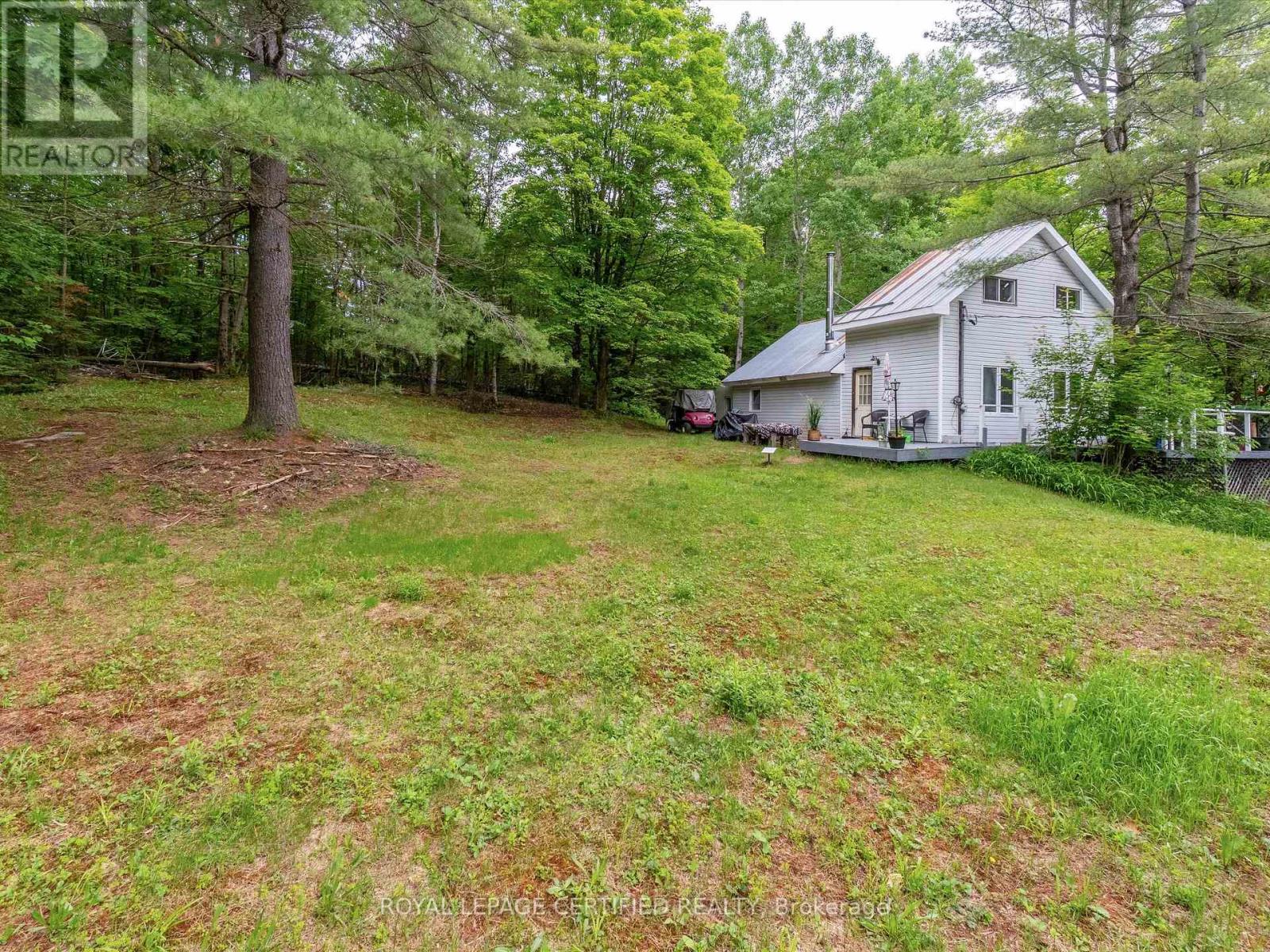 240 BRITANNIA ROAD - 37