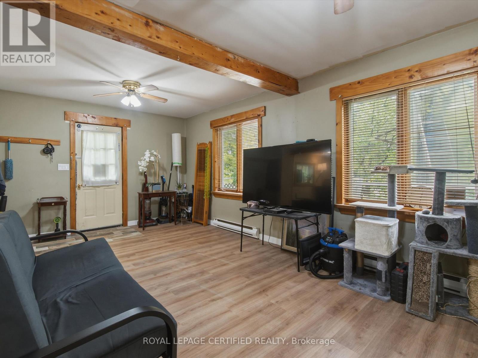 240 BRITANNIA ROAD - 8