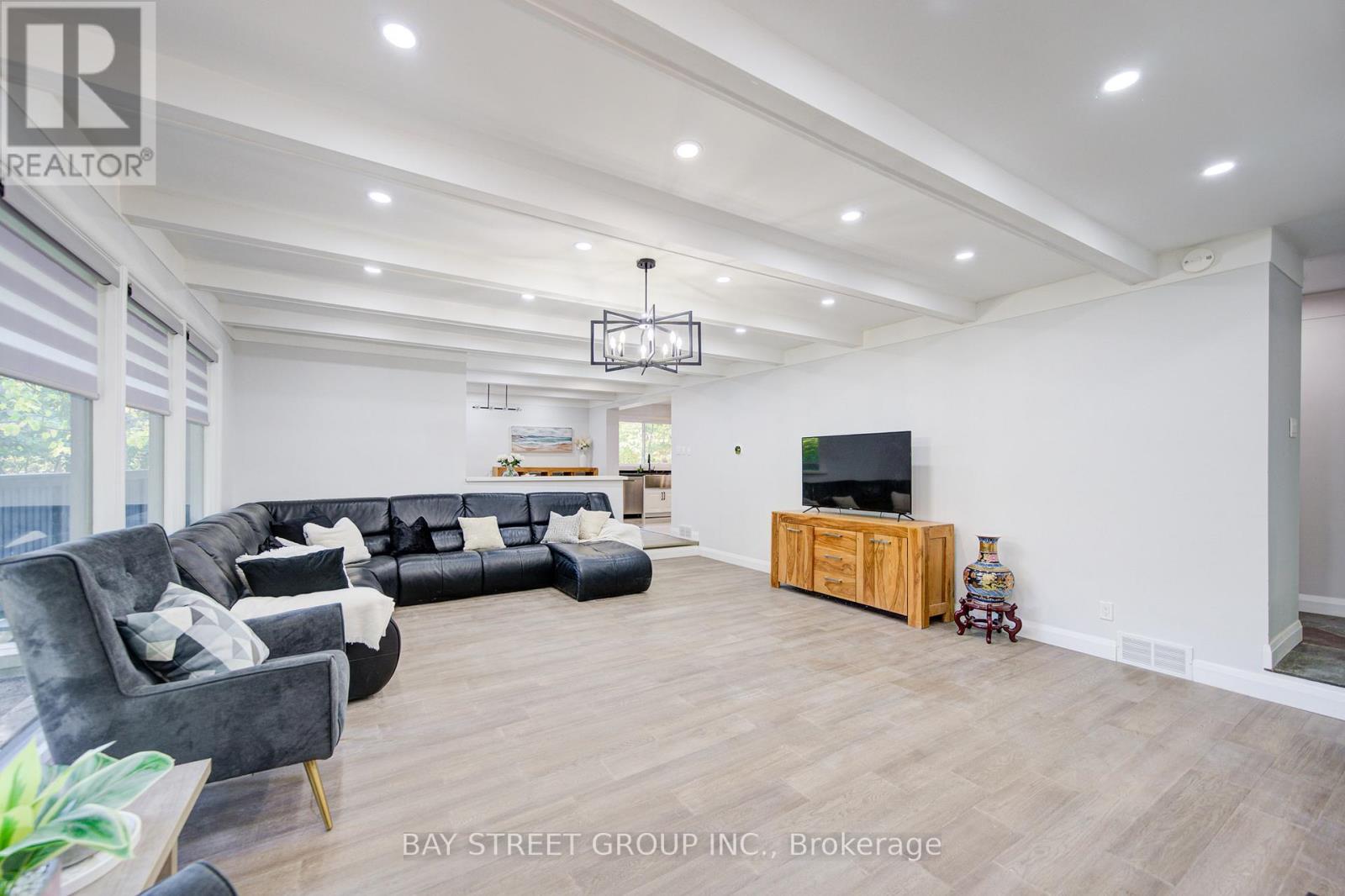 14874 NIAGARA RIVER PARKWAY - 17