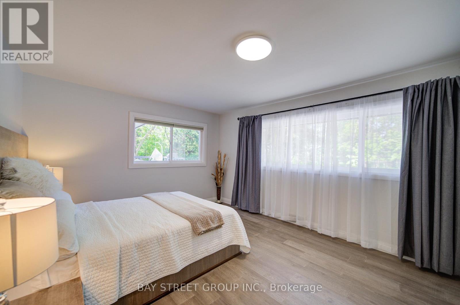 14874 NIAGARA RIVER PARKWAY - 25