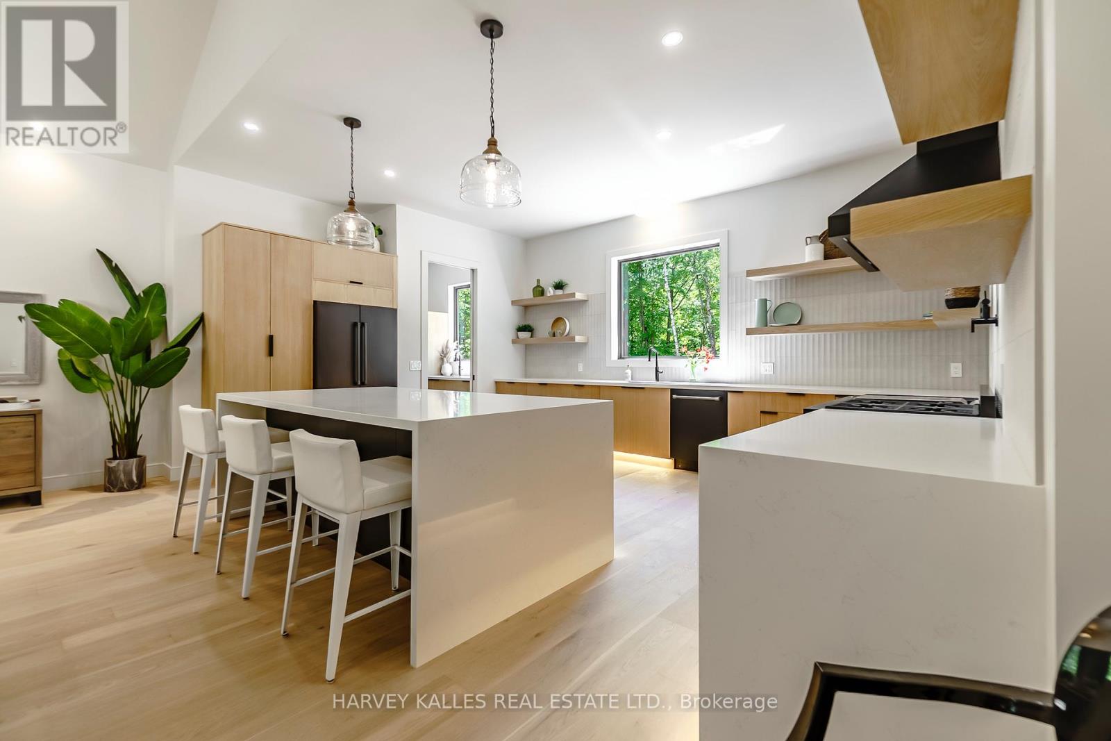 114 ROCKHAVEN ROAD - 13