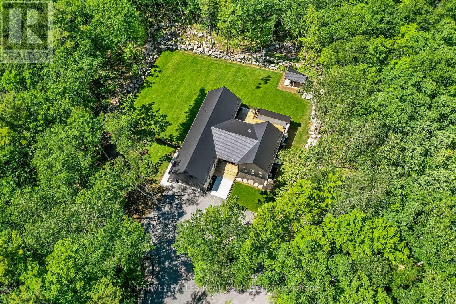 114 ROCKHAVEN ROAD - 4