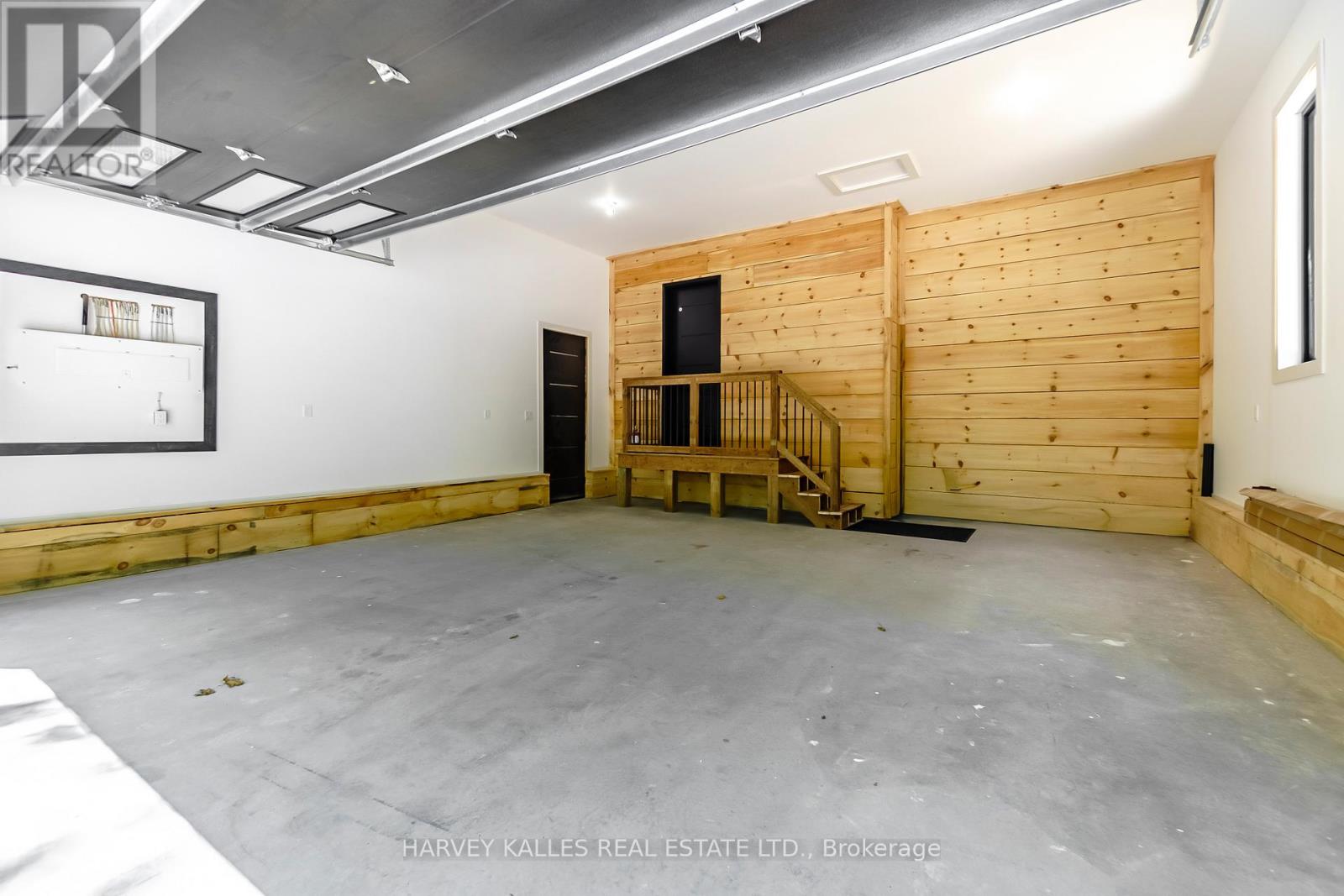 114 ROCKHAVEN ROAD - 41