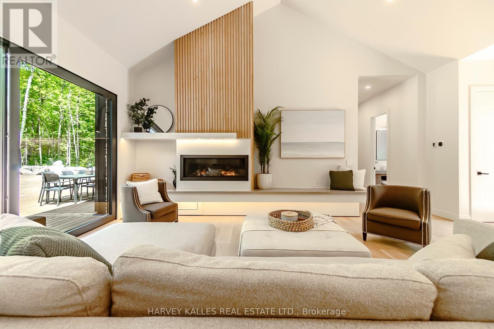 114 ROCKHAVEN ROAD - 7