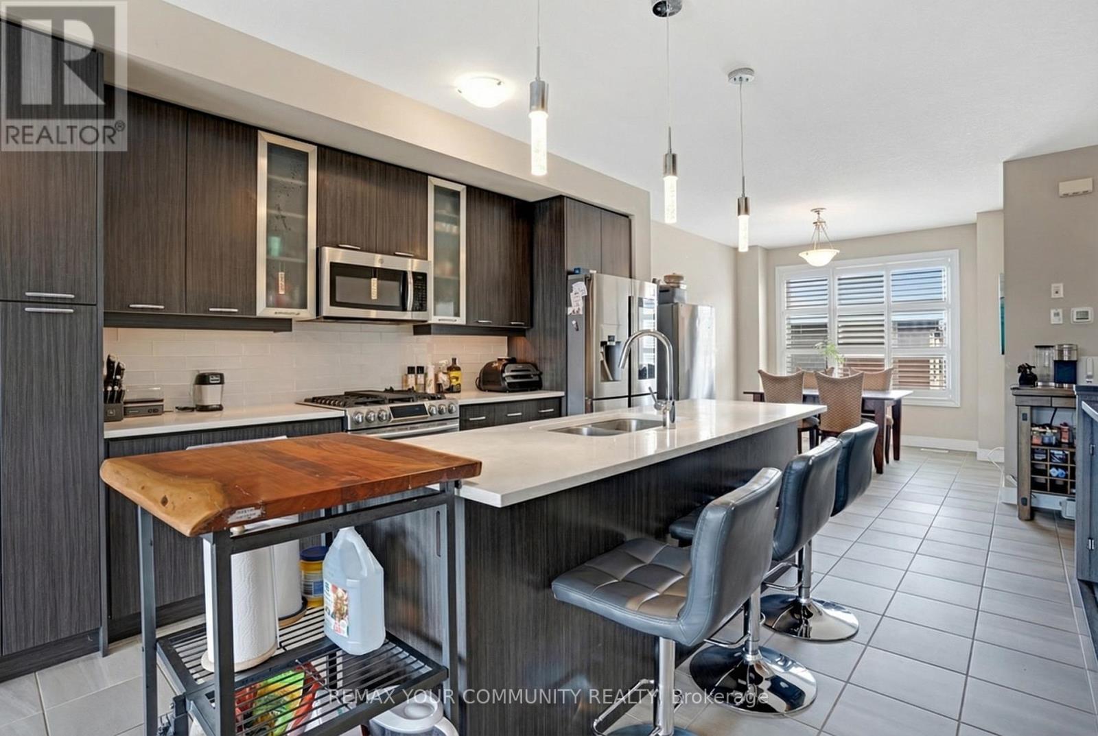 #63 60 ARKELL ROAD - 17