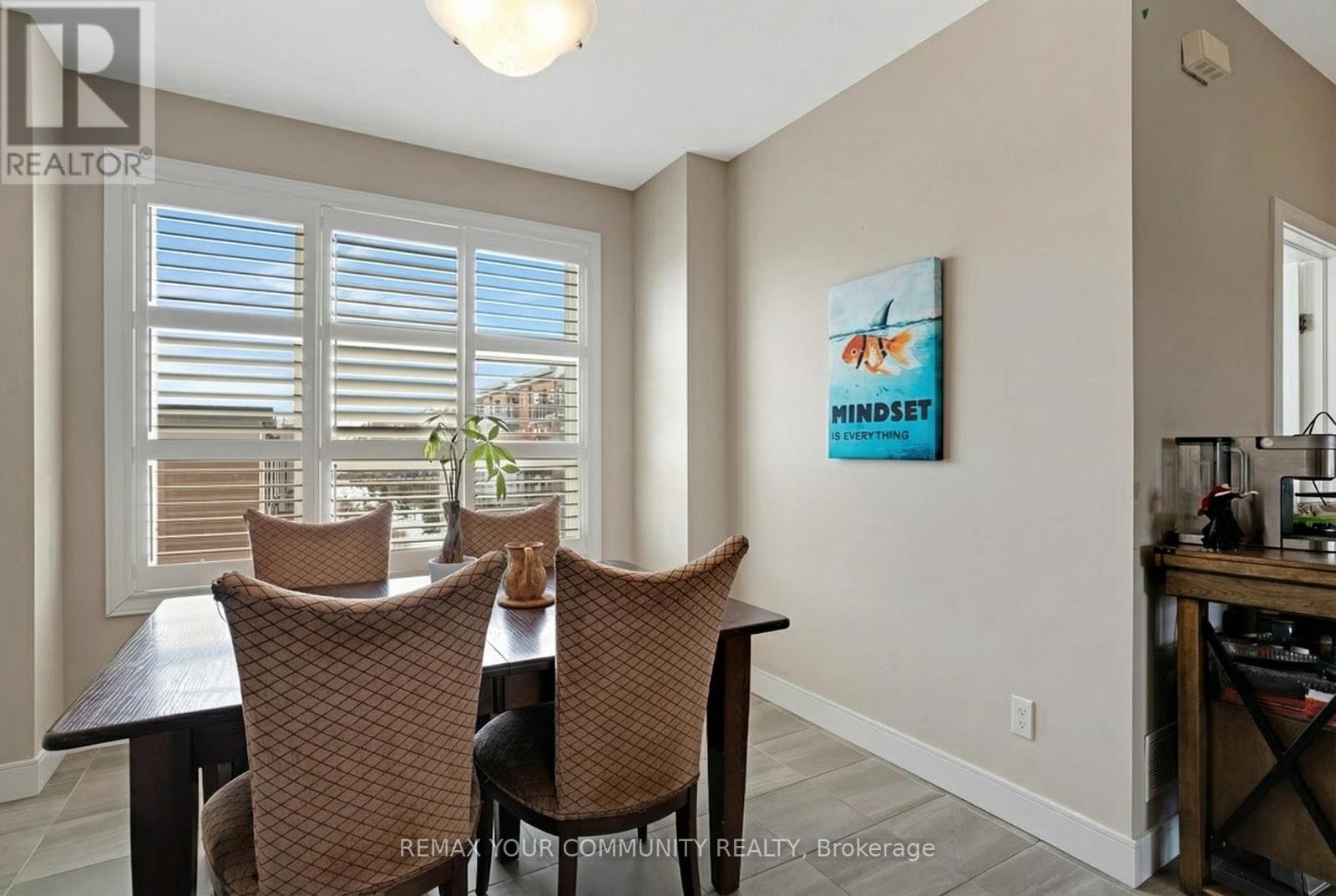 #63 60 ARKELL ROAD - 20