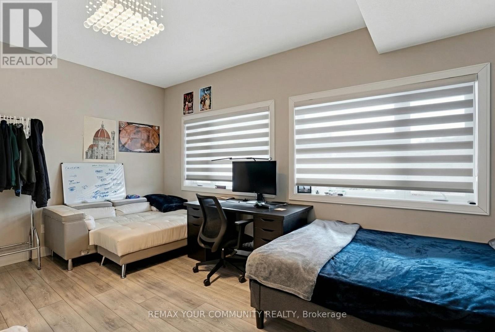 #63 60 ARKELL ROAD - 6