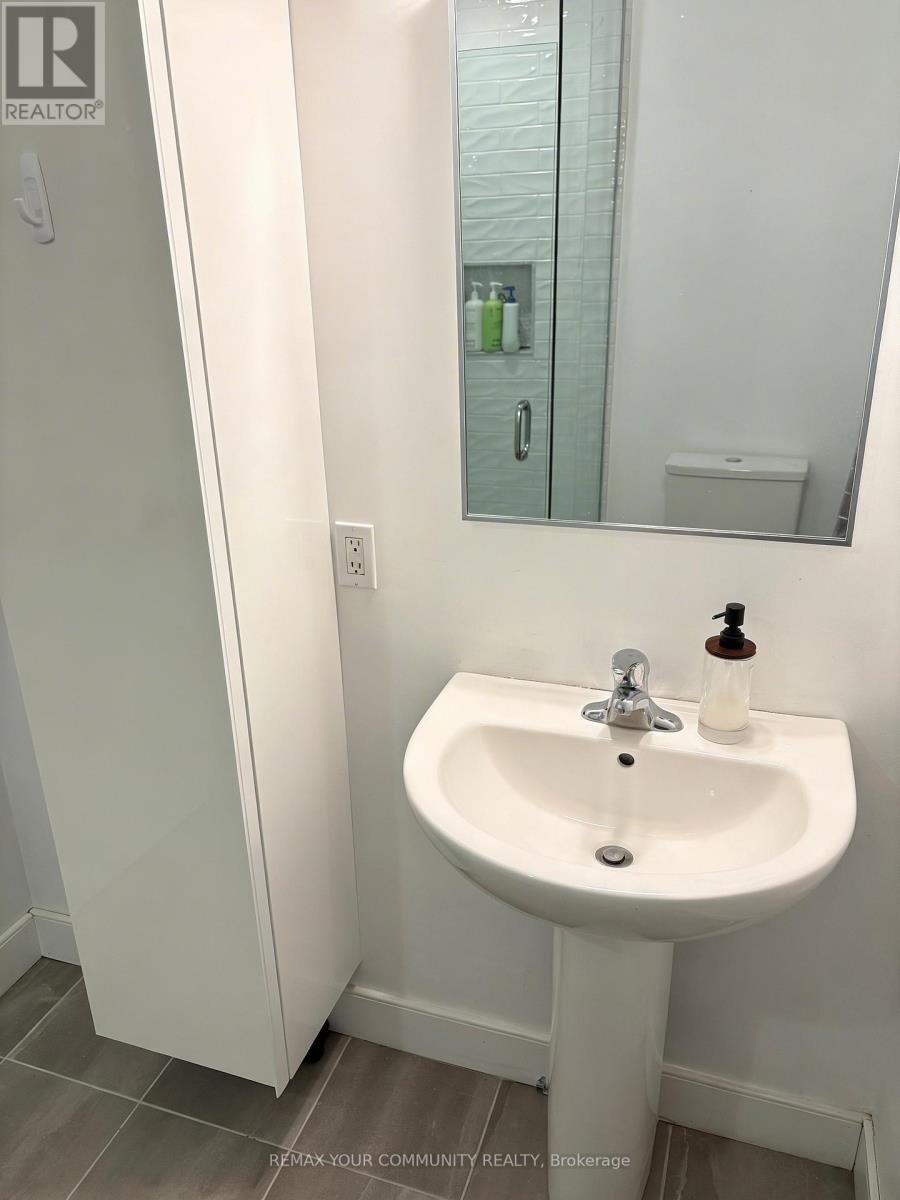 #63 60 ARKELL ROAD - 8
