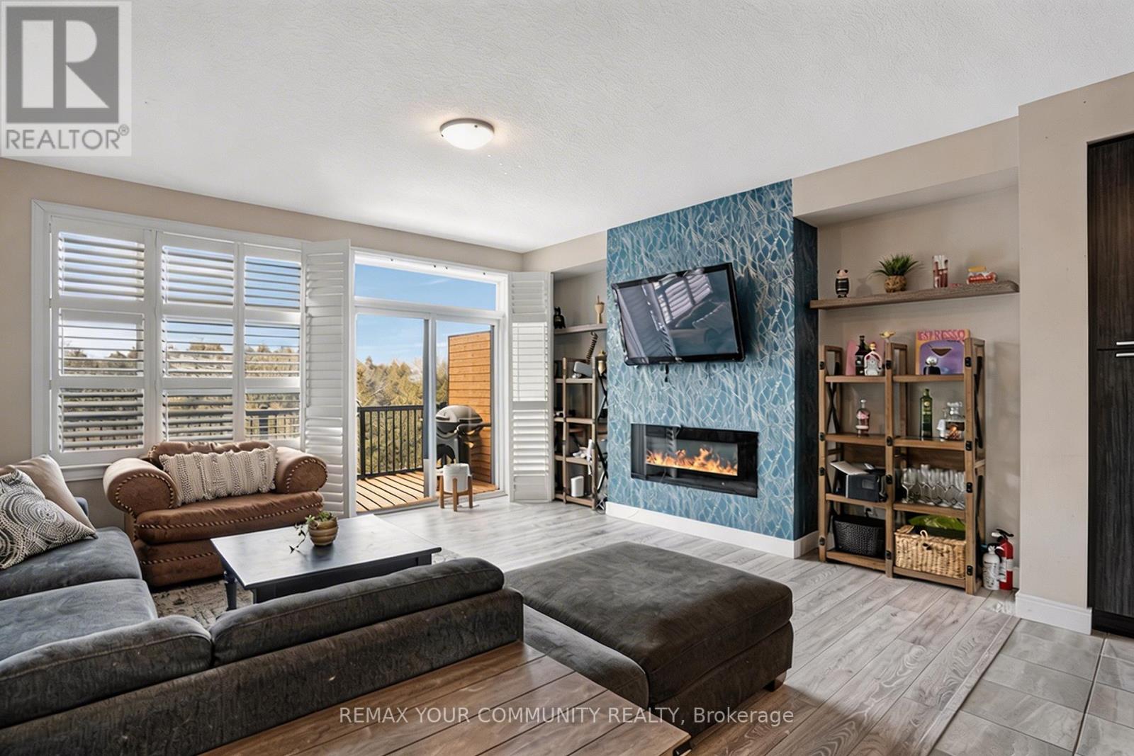 #63 60 ARKELL ROAD - 9