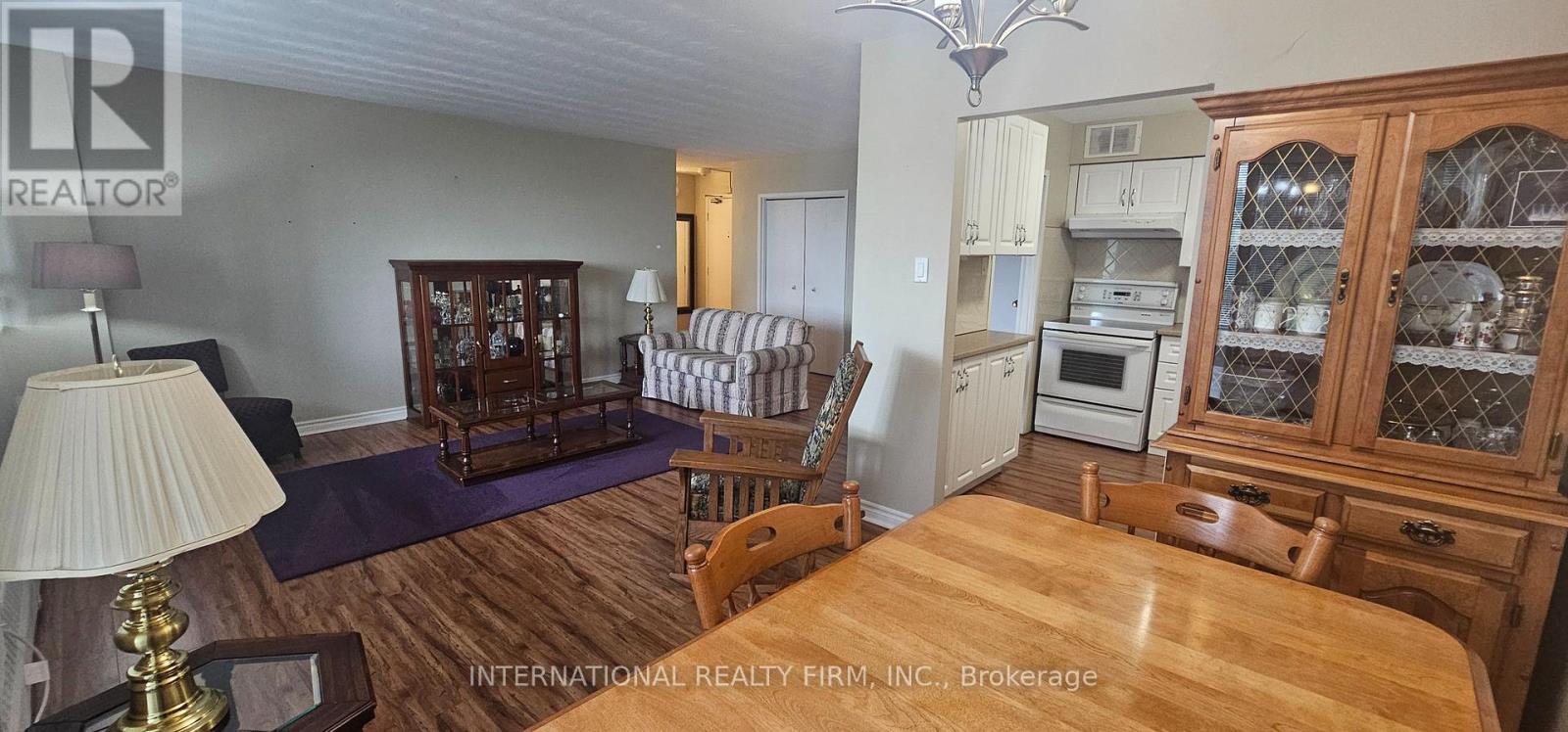 #401 24 MIDLAND DRIVE - 10