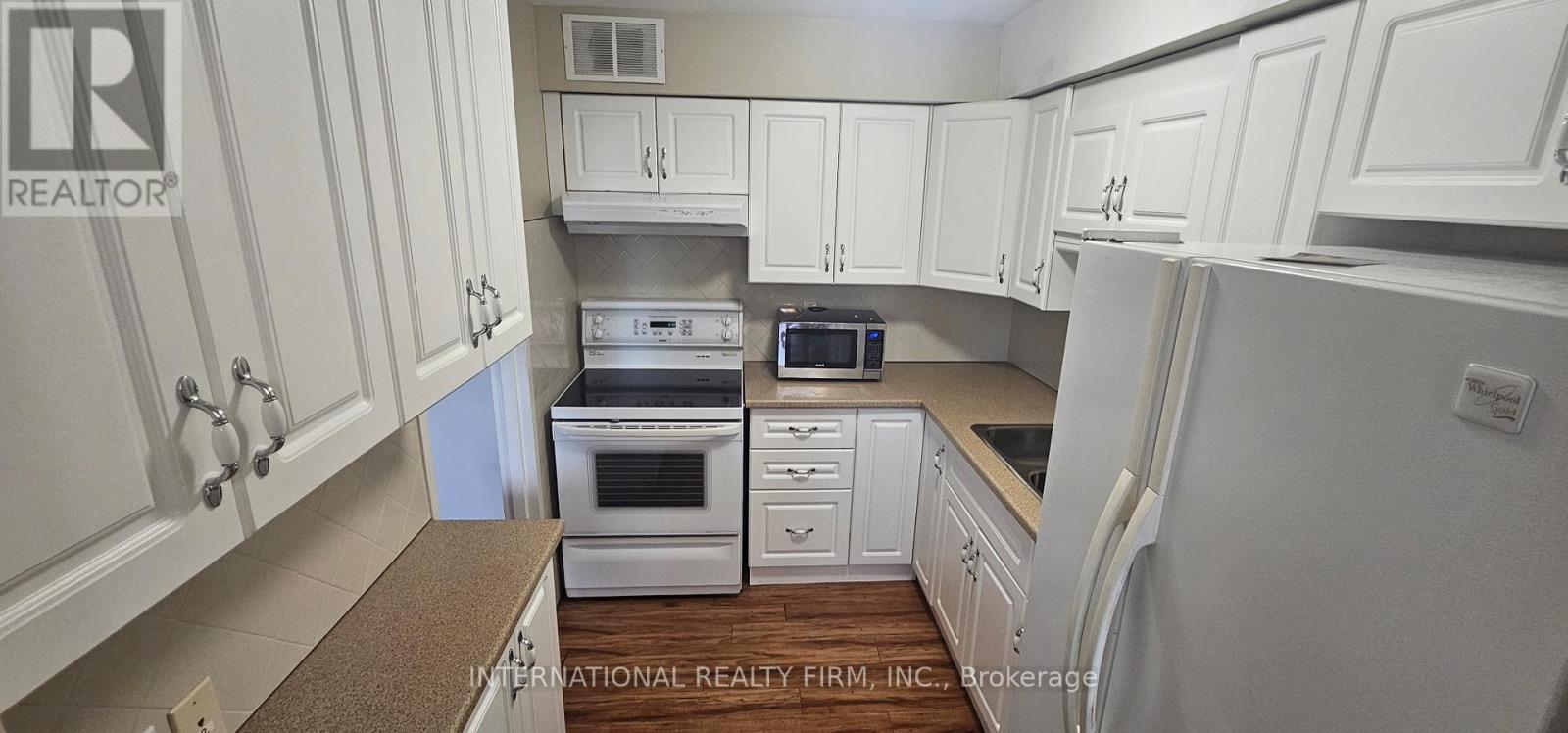 #401 24 MIDLAND DRIVE - 15