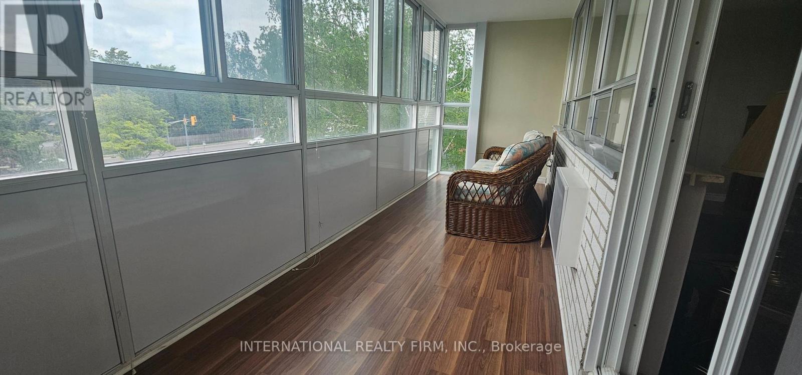 #401 24 MIDLAND DRIVE - 26