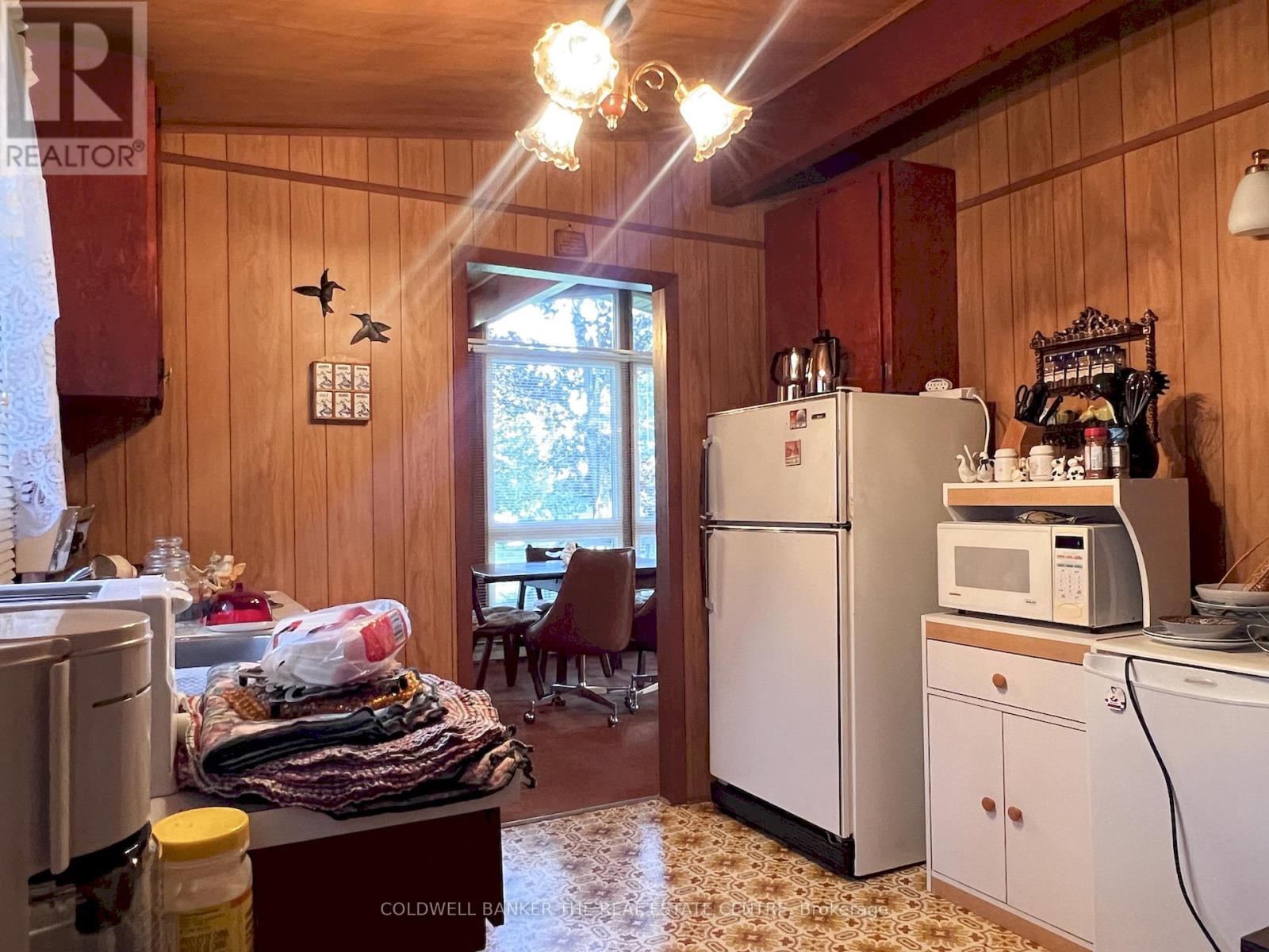 72 WEST BAY BOULEVARD - 24