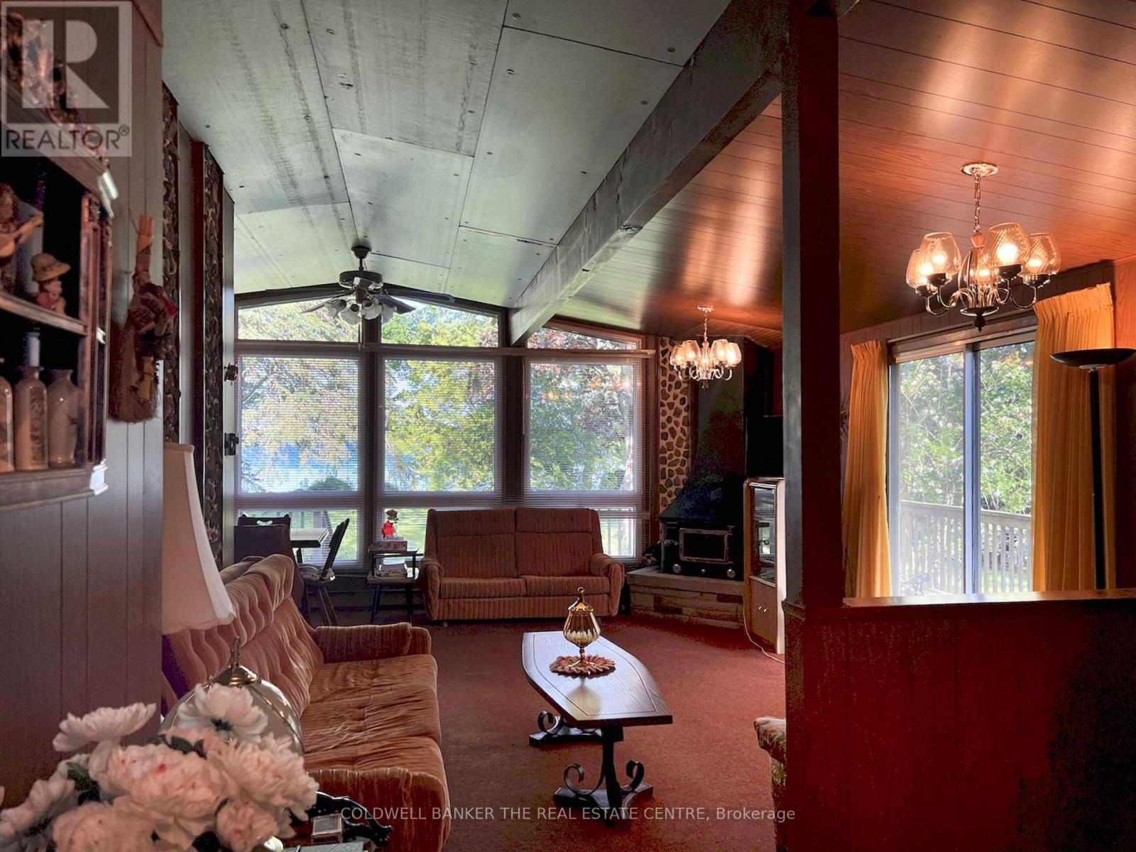 72 WEST BAY BOULEVARD - 34