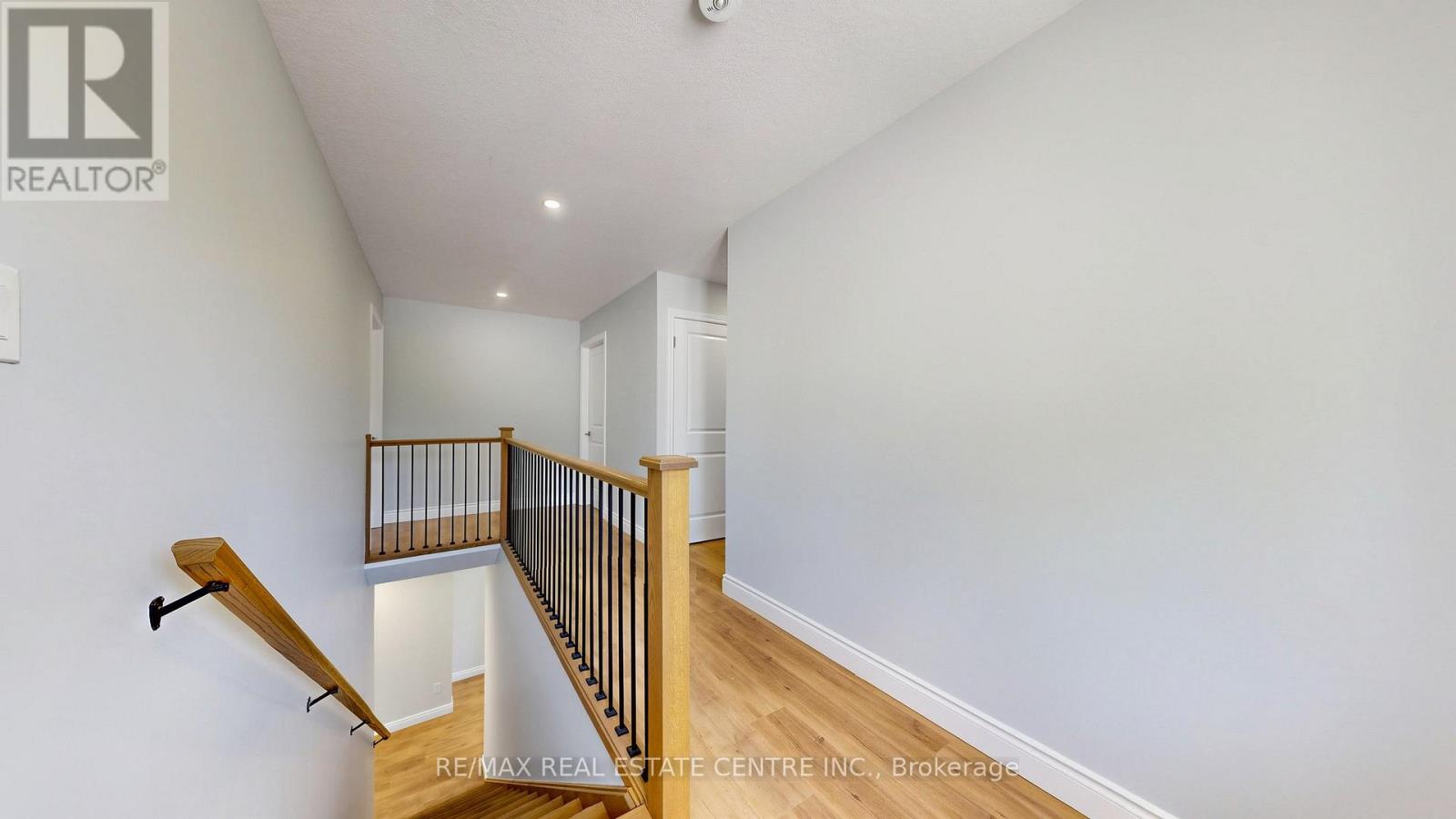 149 BALLANTYNE AVENUE - 14