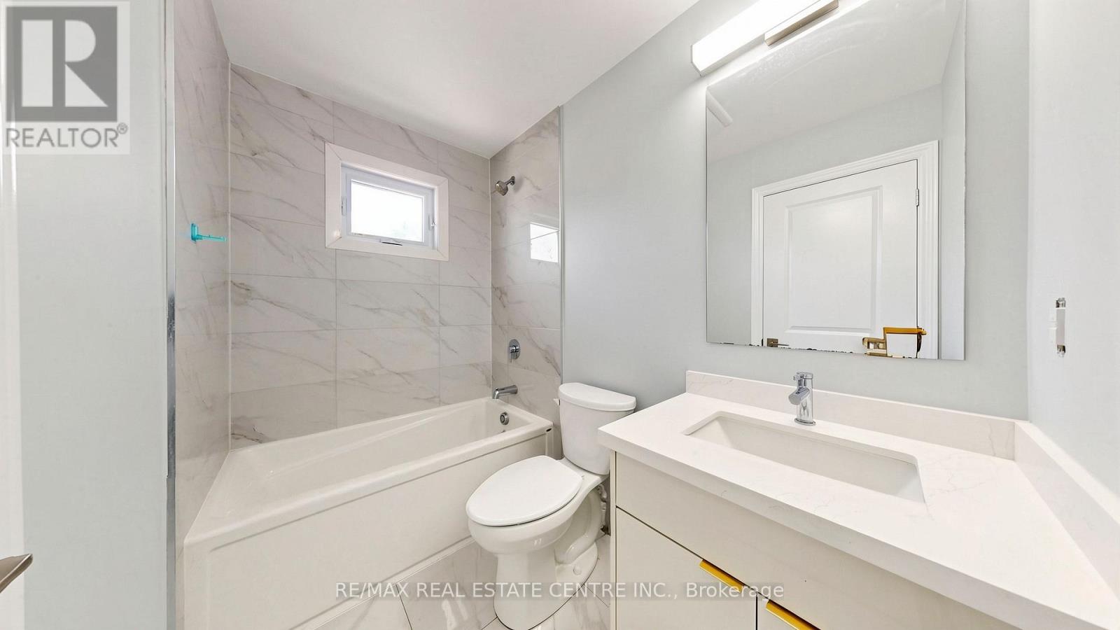 149 BALLANTYNE AVENUE - 20