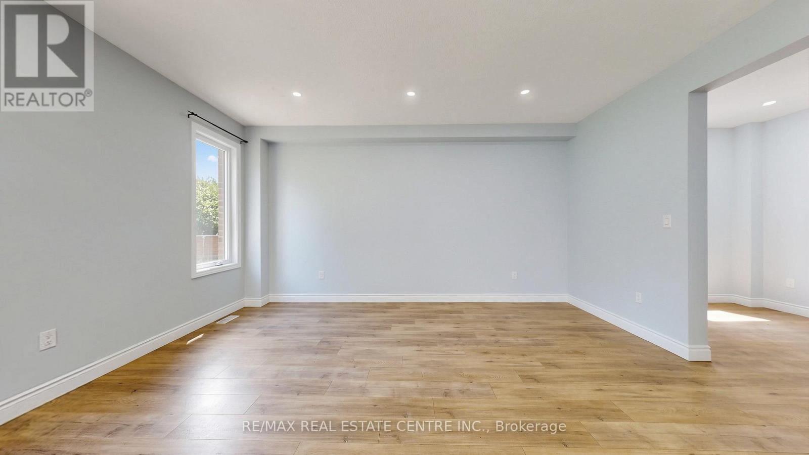 149 BALLANTYNE AVENUE - 7