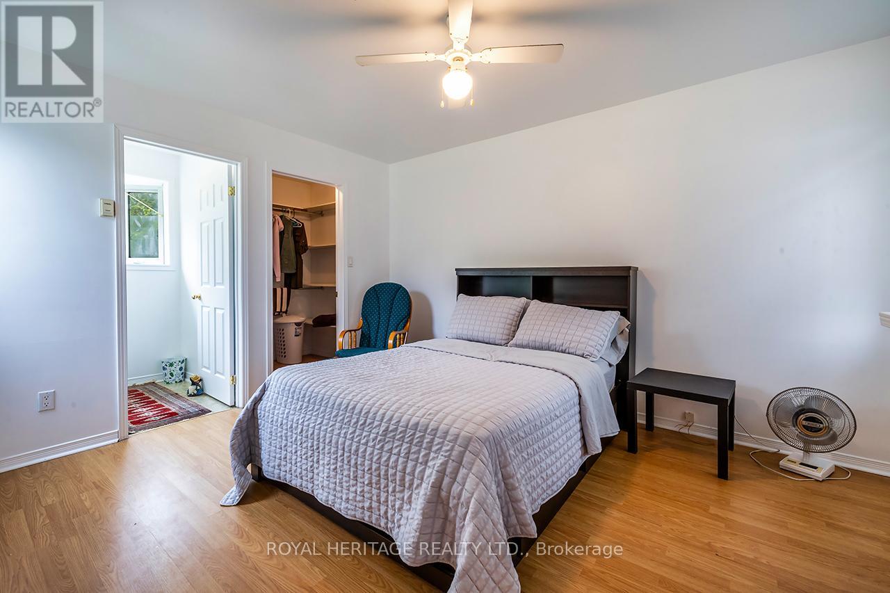 556 NORTH SHORE DRIVE W - 30