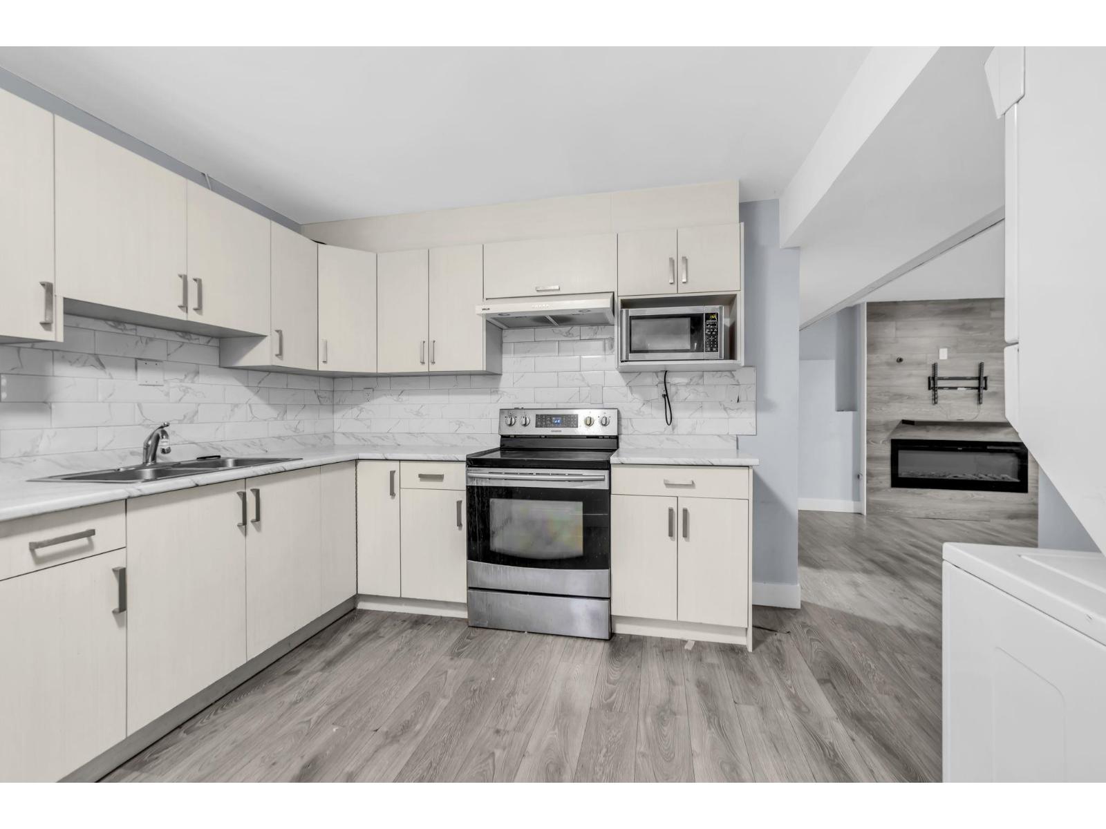 32317 ADAIR AVENUE, Abbotsford