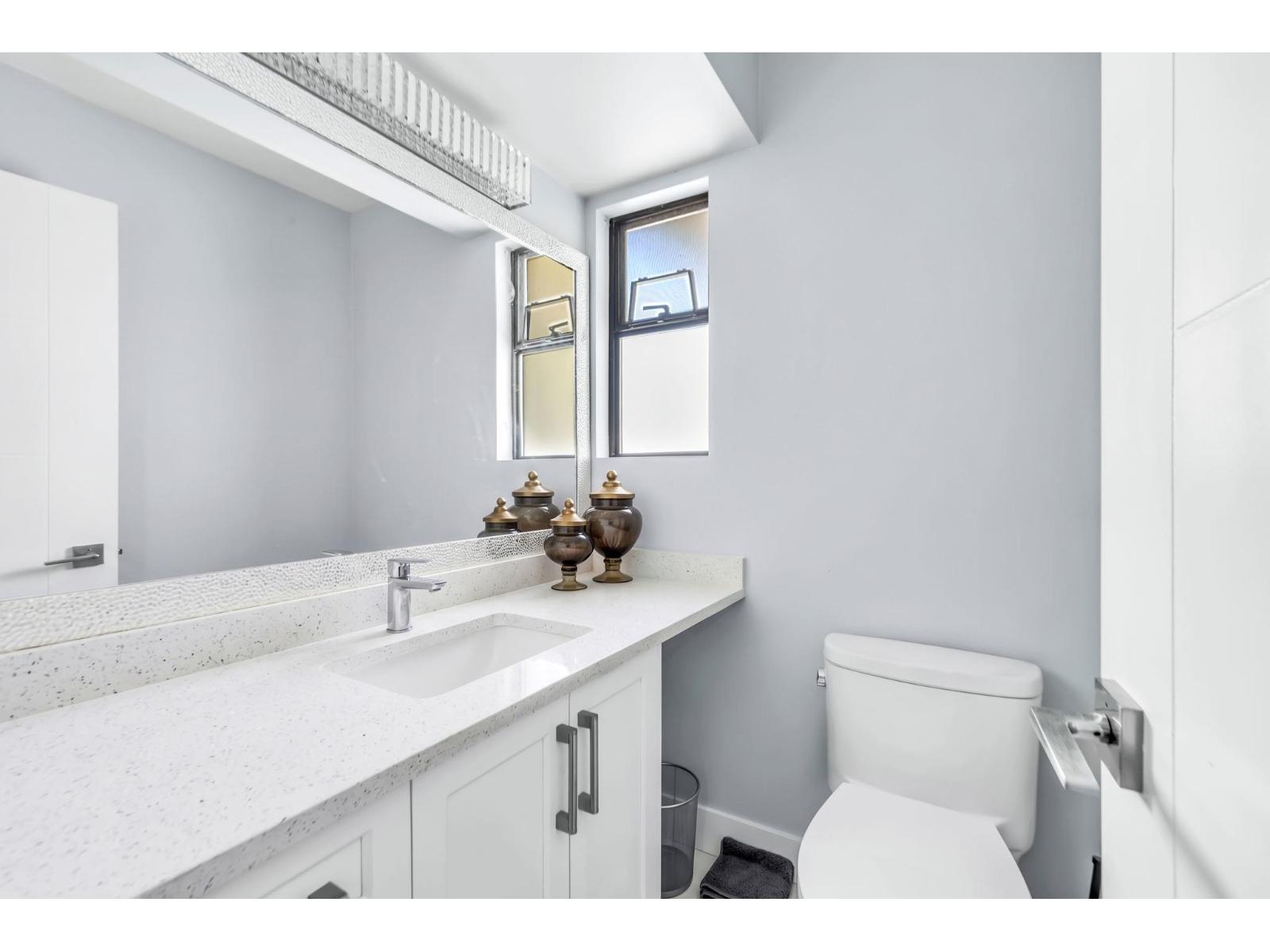 32317 ADAIR AVENUE, Abbotsford