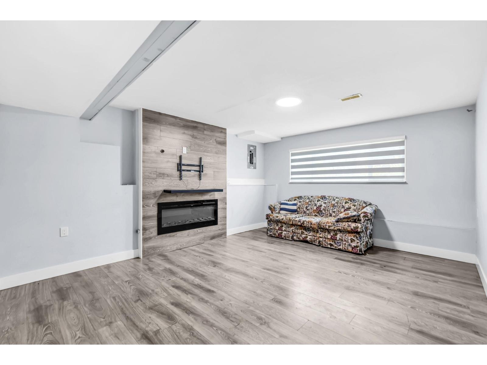 32317 ADAIR AVENUE, Abbotsford
