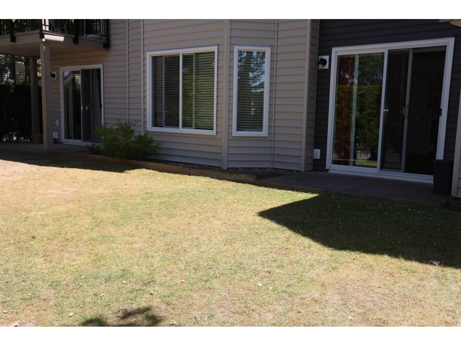201 8972 FLEETWOOD WAY, Surrey