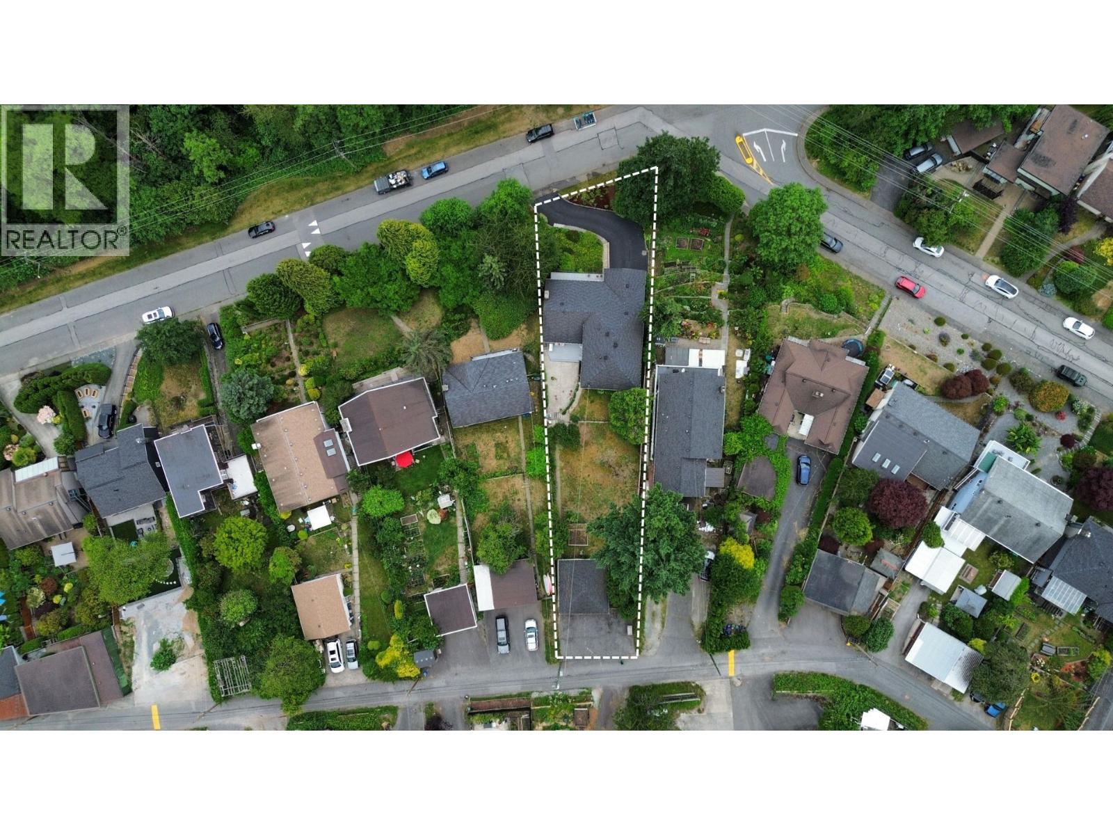 1034 HEYWOOD STREET, North Vancouver